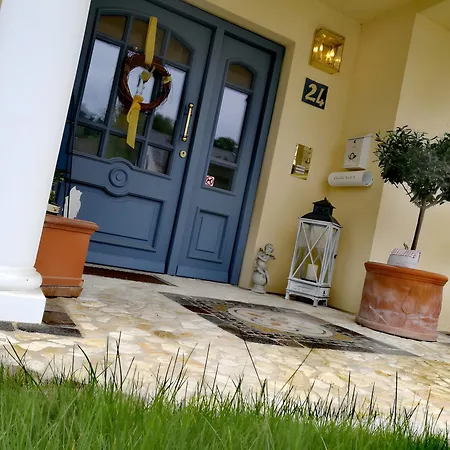 Casa Mia By K A M E L U