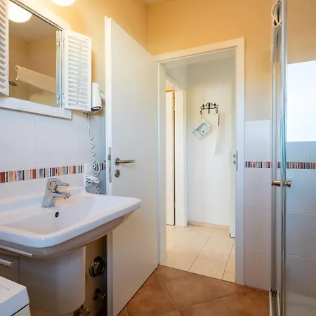 Apartament Casa Mia By K A M E L U