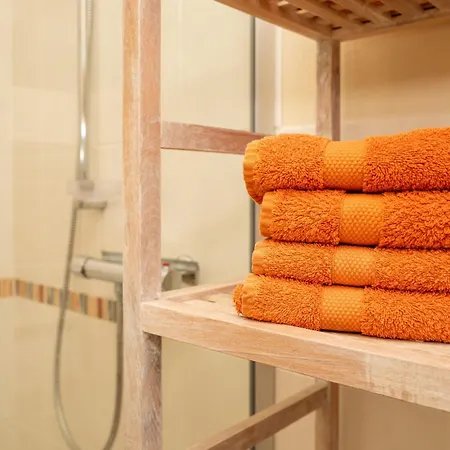 Casa Mia By K A M E L U *